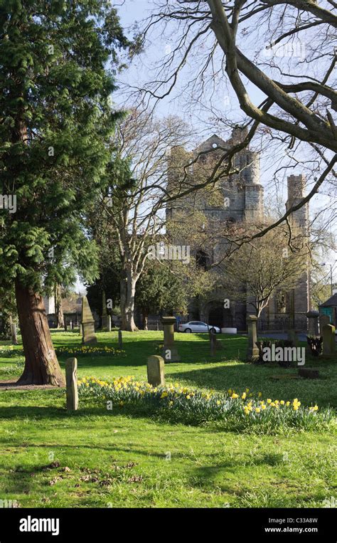 Kelso abbey scotland hi-res stock photography and images - Alamy