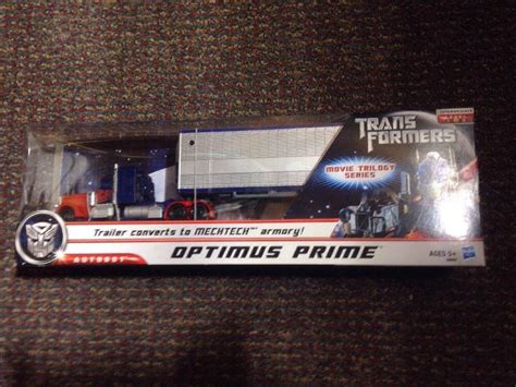 OPTIMUS PRIME WITH TRAILER MECHTECH ARMORY. HASBRO. NEW IN BOX. NIB ...