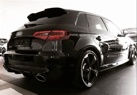 Black Audi RS3 | Super autos, Automobil, Fahrzeuge