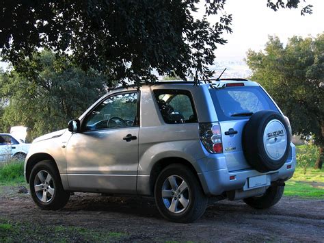 2007 Suzuki Grand Vitara Luxury - 4dr SUV 2.7L V6 auto