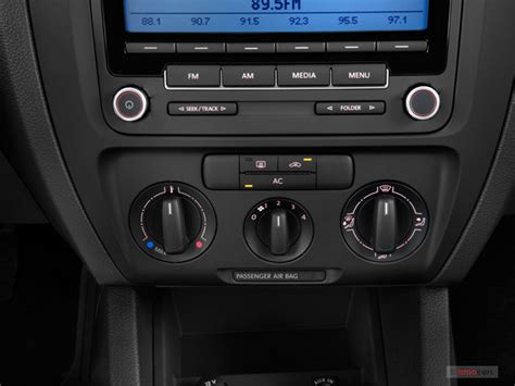 2012 Volkswagen Jetta: 14 Interior Photos | U.S. News