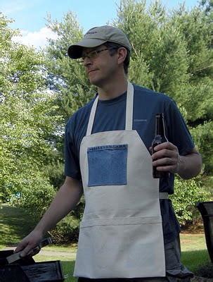 Barbecue Apron for Dad | AllFreeSewing.com