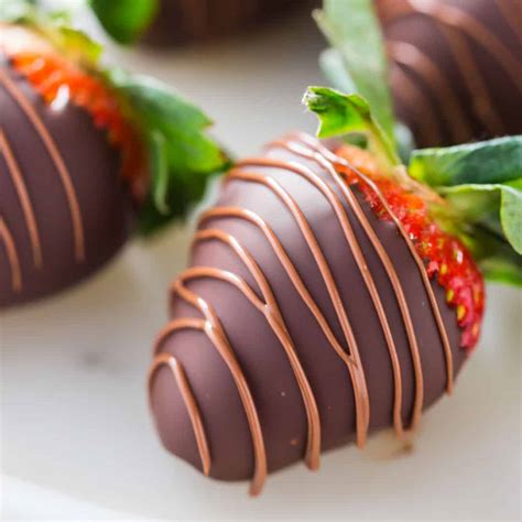 Chocolate Covered Strawberries: An Easy Guide -Baking a Moment