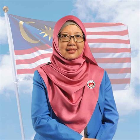 Biodata Dr Zaliha Mustafa, Menteri Kesihatan Malaysia