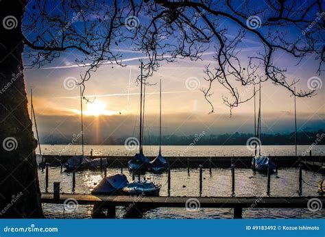 Sunset over Zurich Lake editorial photography. Image of zurich - 49183492