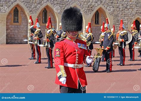 Change of the Royal Guards Guard at Windsor Castle, UK Editorial Photo - Image of military ...