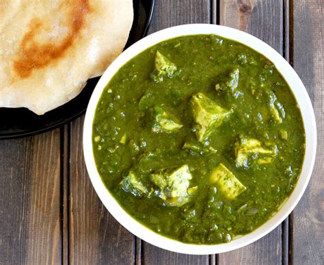 PALAK PANEER - Cook with Kushi