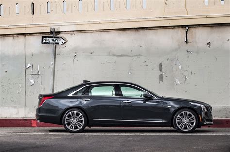 2016 Cadillac CT6 Review