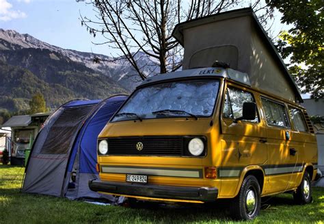 A great setup. VW camper with attached tent. | Vw camper, Vw campervan ...