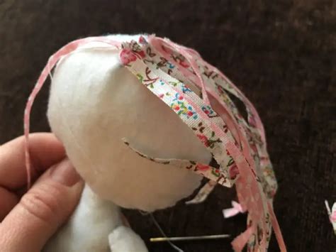 How to Make a Doll with an unique Deco Fabric Hair