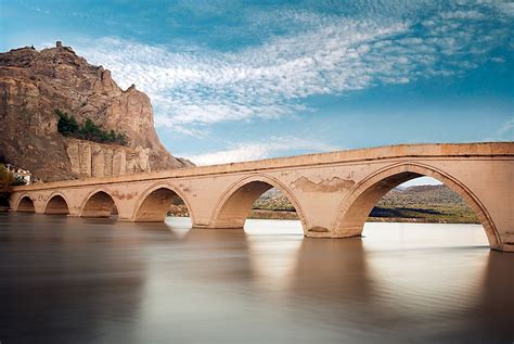 Stunning Arch Bridges From Around The World - WorldAtlas