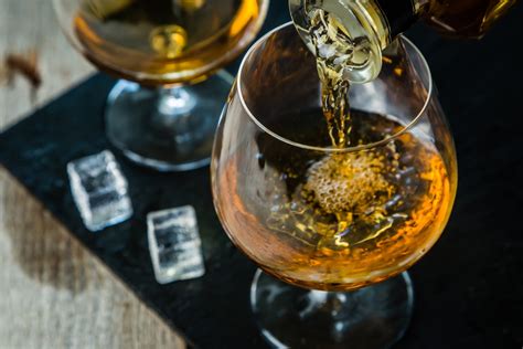 Cognac Vs. Brandy: Differences and Taste | Fine Dining Lovers