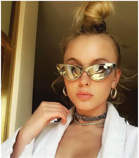 Unique Sunglasses, Cat Eye Sunglasses, Mirrored Sunglasses, Sunglasses Women, Zara Larsson, Le ...