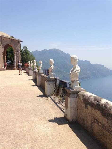 Villa Cimbrone in Ravello, Italy | Fotografie di viaggio, Luoghi meravigliosi, Viaggi