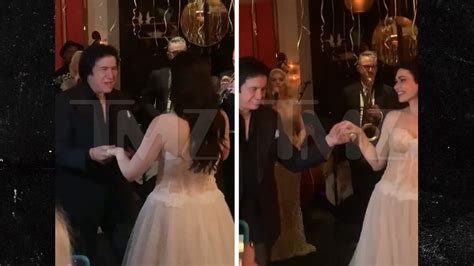 Gene Simmons Shares First Dance With Daughter Sophie At Her Marriage ceremony - Celebrity Rats