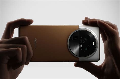 Oppo Find X6 Pro: Another Smartphone That Thinks It Is An Actual Camera