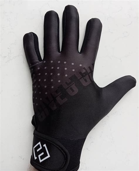 Black - Football Gloves - Give & Go | Gaelic Football Gloves