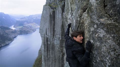 Mission Impossible Fallout - Stunts - Motivate Val Morgan Cinema ...