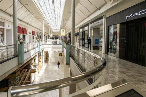 Poll: Have You Shopped Recently at Tysons’ Malls? | Tysons Reporter