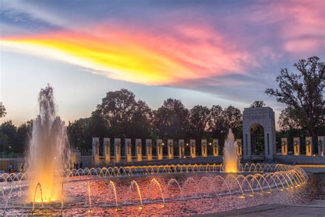 Visiting the National World War II Memorial | Washington.org