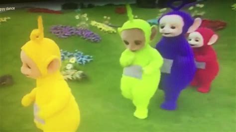 Teletubbies Happy Dancing To “Let’s Have A Race” - YouTube