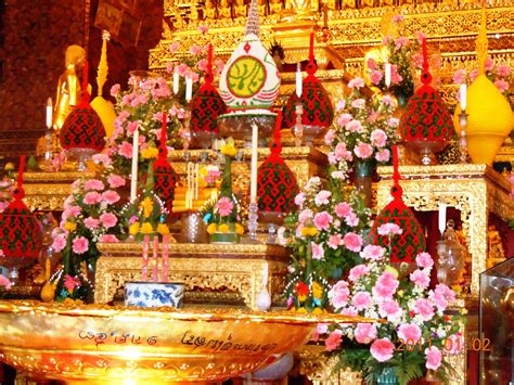 Wordless Wednesdays - Amazing Buddhist Temple Architecture in Thailand ...