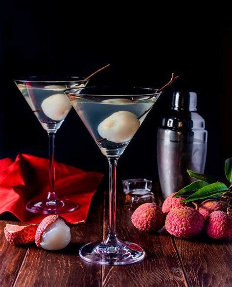 Lychee Martini Recipe | SideChef