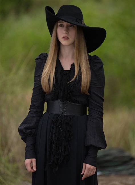 Zoe Benson, Coven | American horror story coven, American horror story characters, American ...