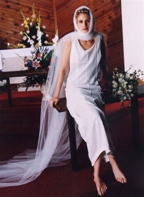 Julia Roberts In Comme Des Garçons Wedding Dress #2363559 - Weddbook