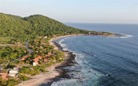 Live Real Estate | Villas for sale in Ixtapa Zihuatanejo & Troncones