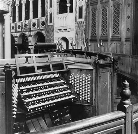 Organs of Westminster Cathedral - The Apse Organ