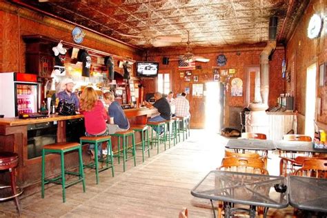 Pioneer Saloon - History, Hours, Parties & Events, Goodsprings Nevada