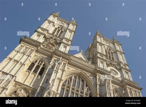 London gothic architecture hi-res stock photography and images - Alamy