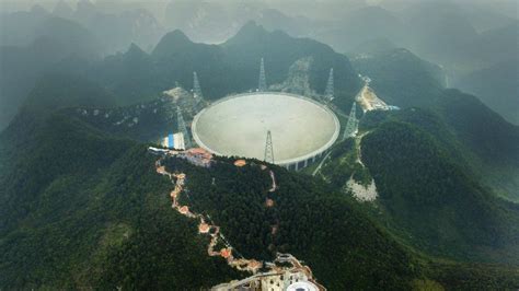 China switches on its massive alien-seeking radio telescope | Mashable