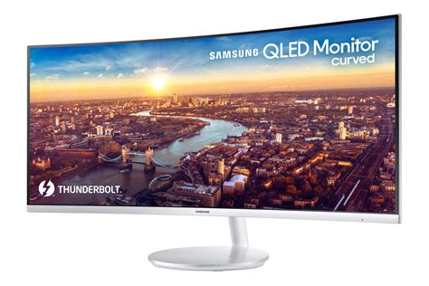 Samsung Unveils First Thunderbolt 3 QLED Curved Monitor at CES 2018