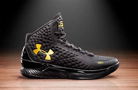 What Pros Wear: Steph Curry’s Under Armour Curry 1 Shoes - What Pros Wear