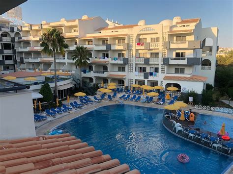 LUNA MIRAMAR CLUB - Updated 2021 Prices, Hotel Reviews, and Photos (Albufeira, Algarve, Portugal ...