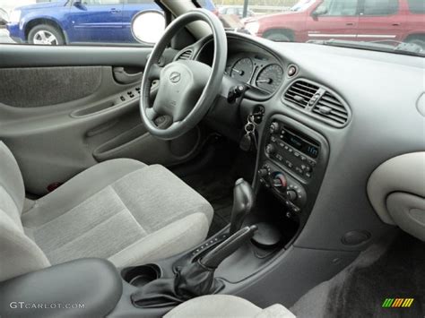 Neutral Interior 2004 Oldsmobile Alero GL1 Sedan Photo #55477882 | GTCarLot.com