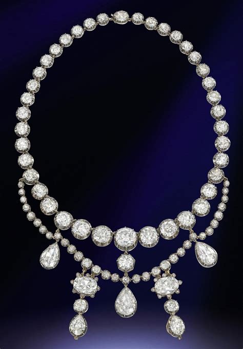 AN ANTIQUE DIAMOND NECKLACE | JEWELRY Auction | Jewelry, necklace | Christie's