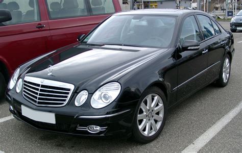 File:Mercedes W211 front 20080127.jpg - Wikipedia