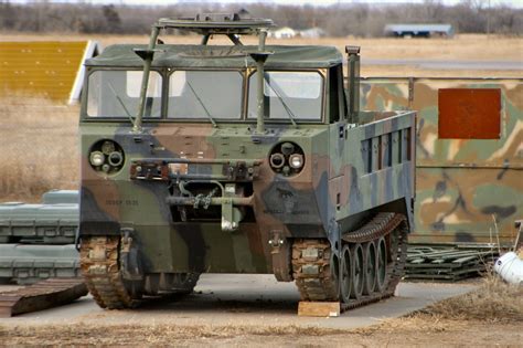 Pin by Eric Lohman on Military Tracked Vehicles - US - Post 1945 | Armored fighting vehicle ...