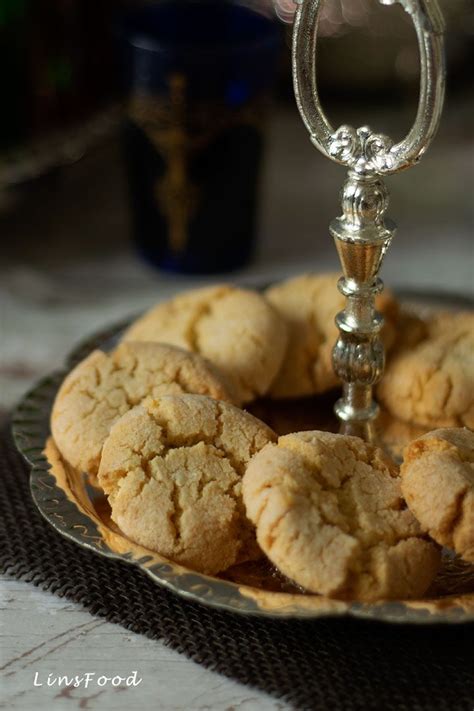 Moroccan Almond Cookies (Ghriba | Gluten Free Cookies)