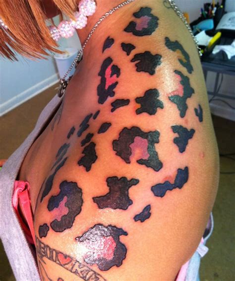 25 Awesome Cheetah Print Tattoo Designs - SloDive