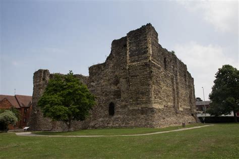 Canterbury Castle, Canterbury