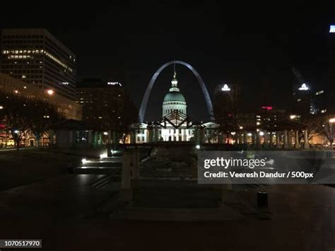 61 St Louis Arch At Night Stock Photos, High-Res Pictures, and Images ...