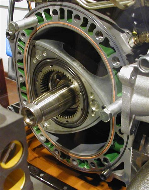 Wankel engine - Wikipedia