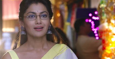 Kumkum Bhagya Today Pragya's return awaited by Mehras - TellyReviews