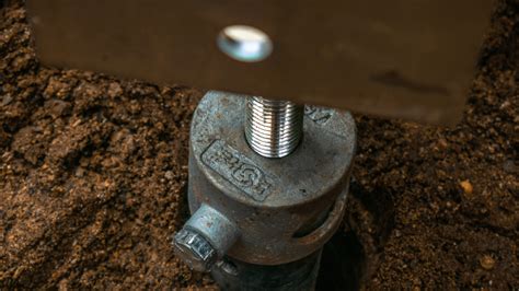 How do you screw in a pile? - Postech Screw Piles