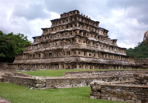 Ciudad prehispánica de El Tajín | Atractivos turisticos de Mexico