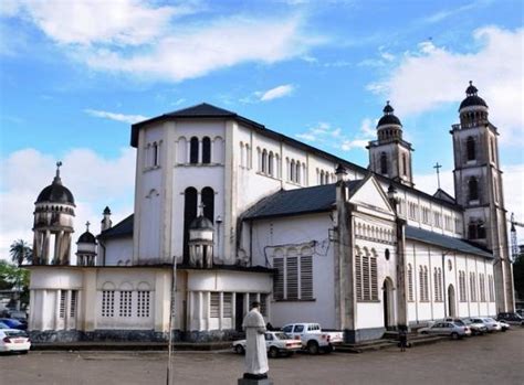 Cathedrale Saint-Pierre-et-Saint-Paul (Douala, Cameroon): Address ...